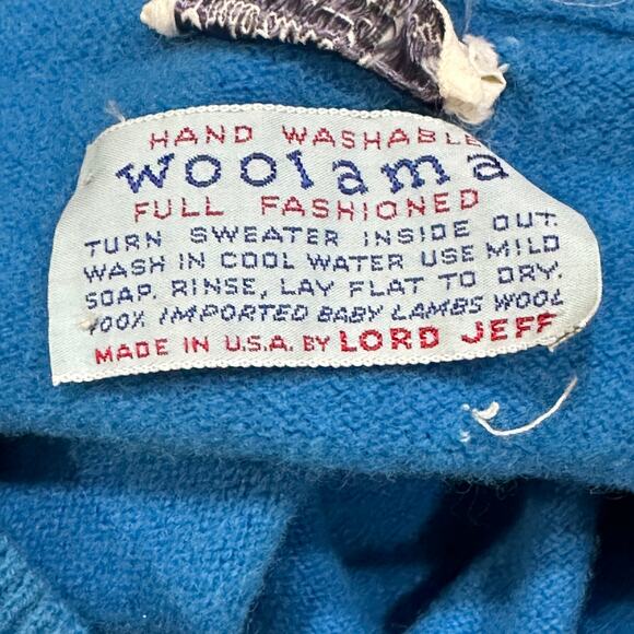 Frederick Nelson Sweater Women Size M Blue V Neck Pullover Lambs Wool STAINS - Picture 3 of 9